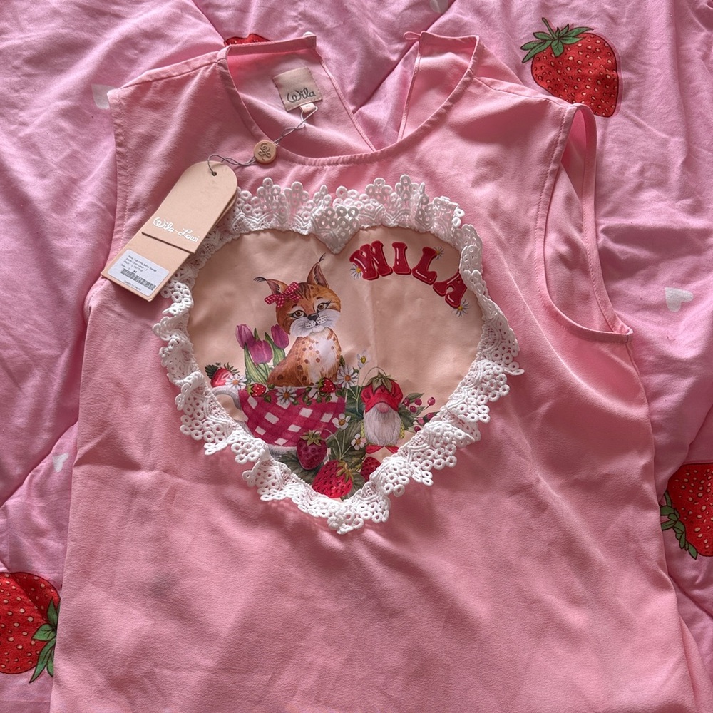 Wila-Lawi Thailand Cute Top Lynx Cat Gnome Doily Flowers NWT